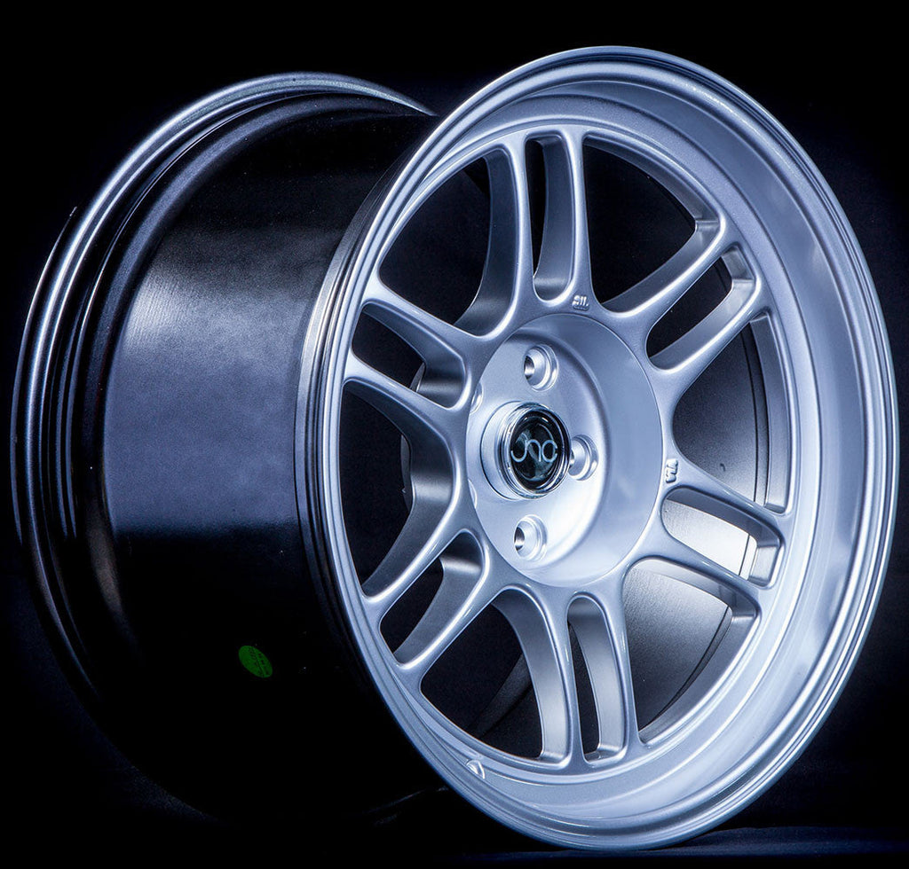 JNC021 Hyper Silver wheel