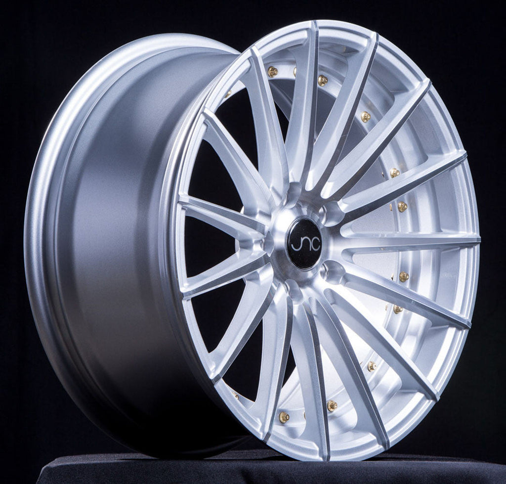 JNC042 Silver Machined Face w/ Gold Rivets wheel