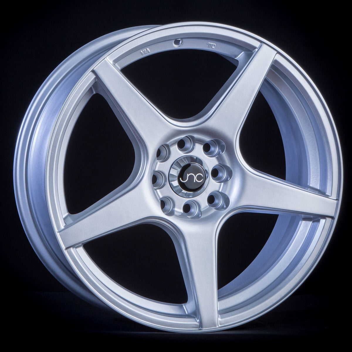JNC022 Silver wheel