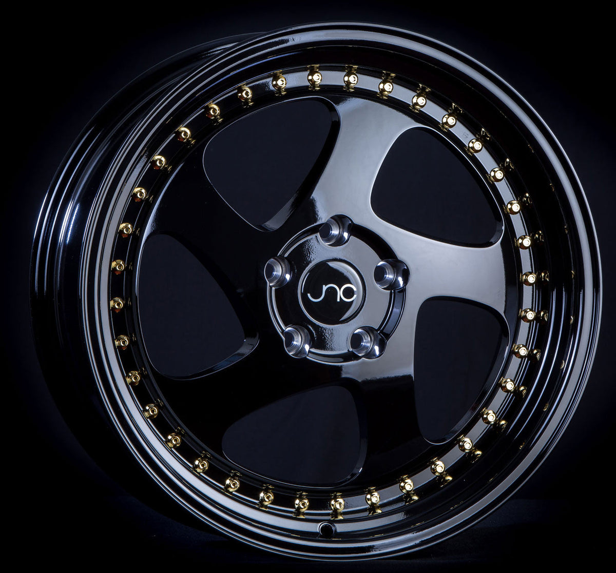 JNC034 Gloss Black wheel