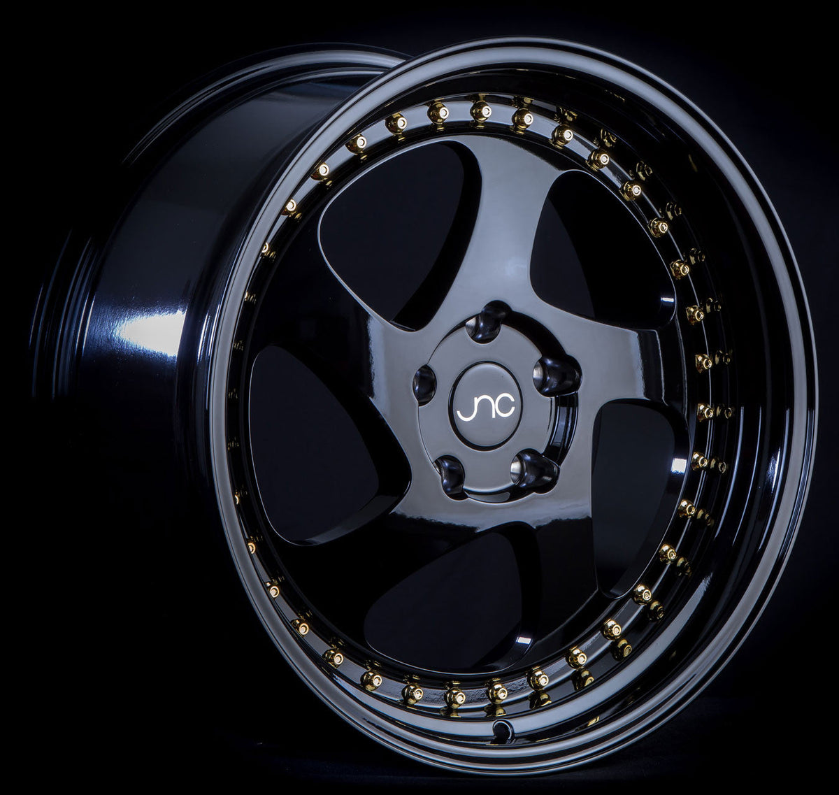 JNC034 Gloss Black wheel