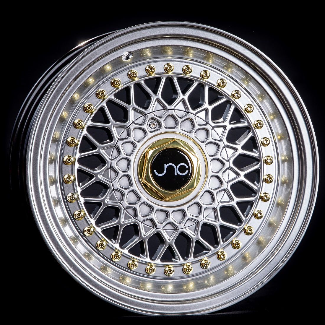 JNC004S Silver Machined Lip Gold Rivets wheel