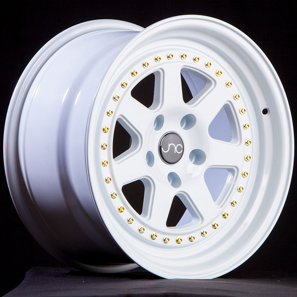 JNC048 White w/ Gold Rivets wheel