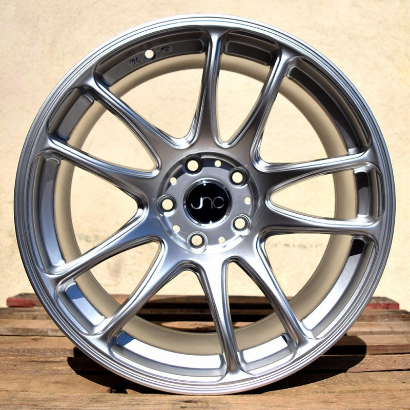 JNC030 Hyper Silver wheel