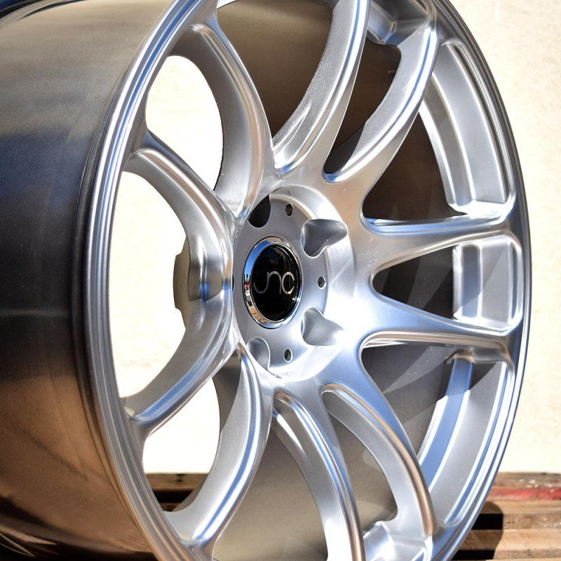 JNC030 Hyper Silver wheel