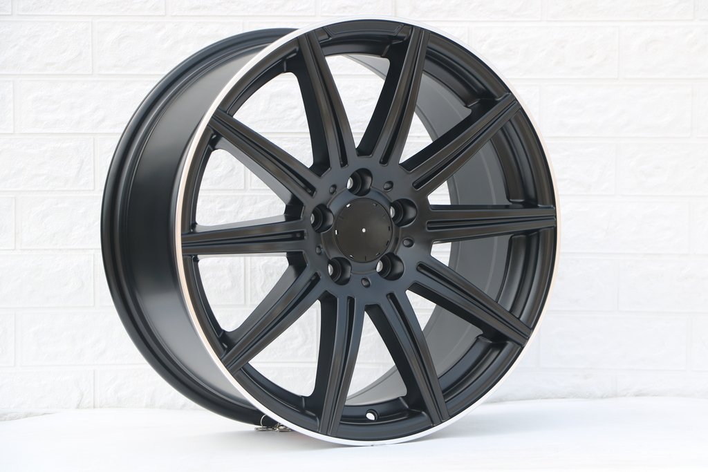 18" WHEELS FITS MERCEDES BENZ C250 C300 C350 CL500 CL550 CLA250 E250 E300 E350 E400 E500 E550 S420 S430 S500 S550 S560 (SET OF 4)