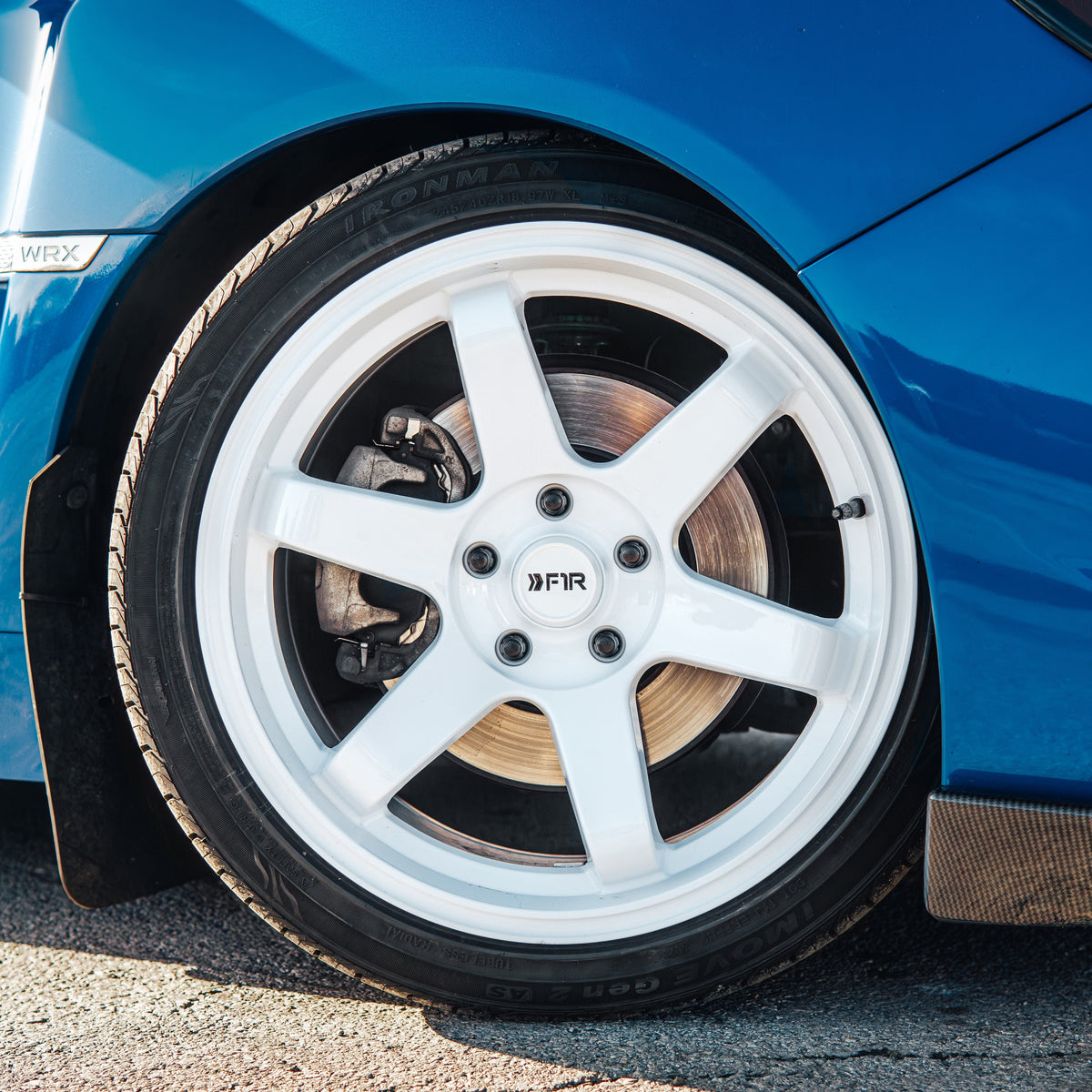F1R F106 WHITE