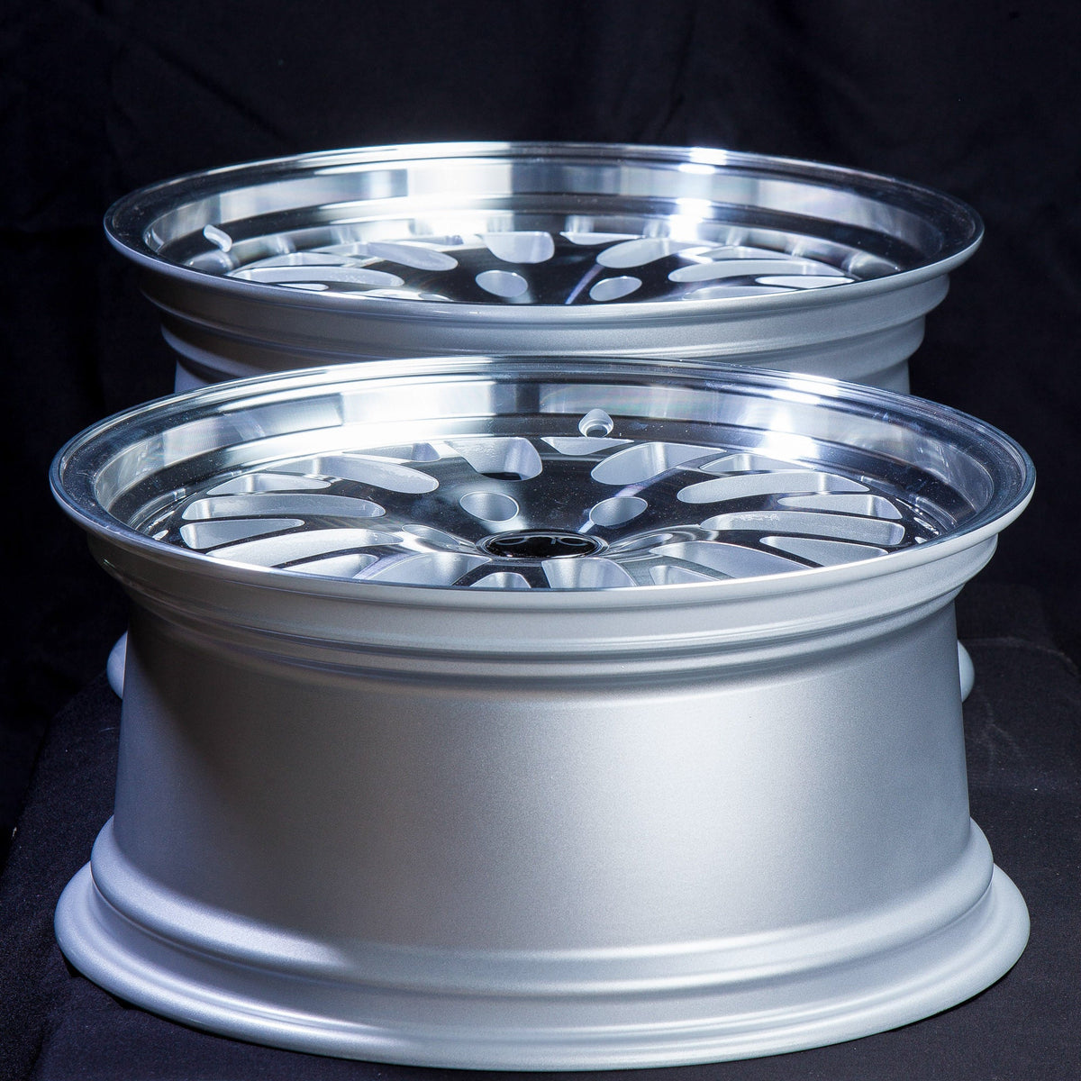 JNC001 Platinum wheel