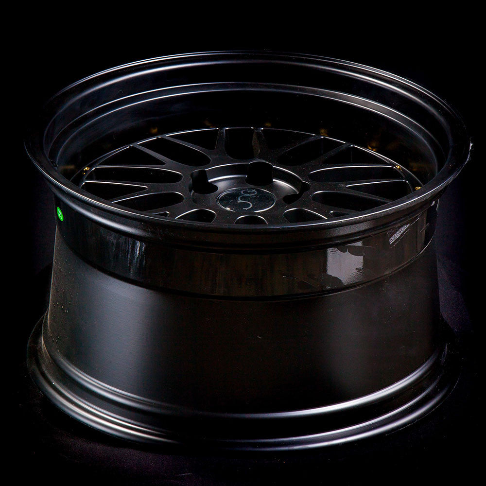 JNC005 Black Gold Rivets wheel