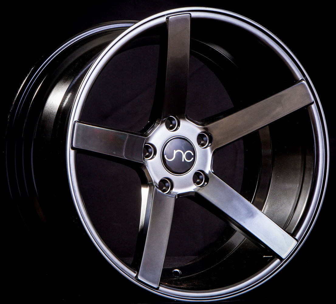 JNC026 Hyper Black wheel