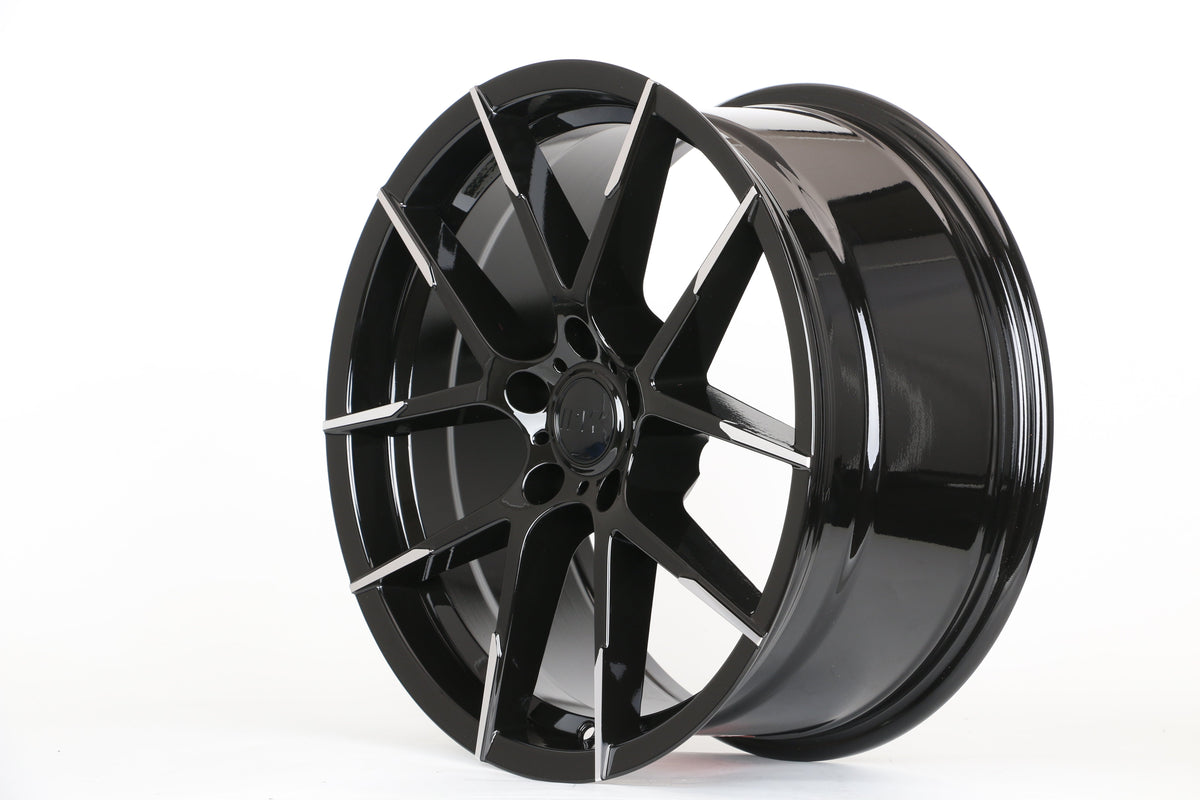 18" IPW 1504 WHEELS (SET OF 4)