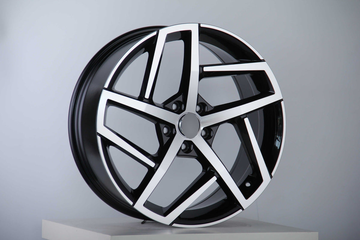 17" IPW 605 WHEELS (SET OF 4)