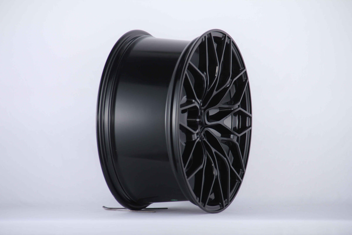 18" W719 STAGGERED WHEELS FITS BMW 5X112 NEWER 3 SERIES 4 SERIES 5 SERIES 7 SERIES (SET OF 4)