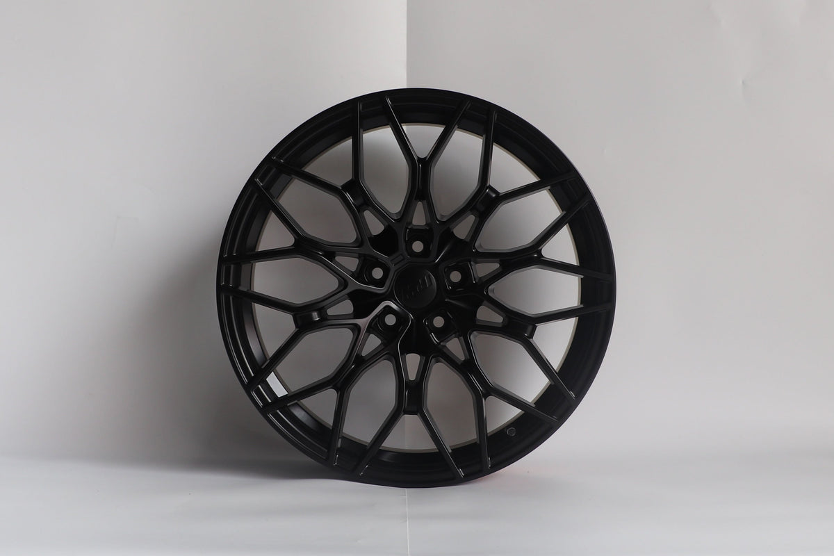 18" W719 STAGGERED WHEELS FITS BMW 5X120 3 SERIES 4 SERIES 5 SERIES 7 SERIES (SET OF 4)