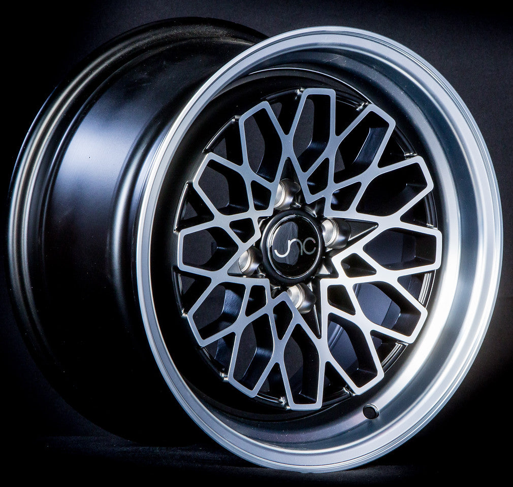 JNC040 Matte Black Machined Face wheel